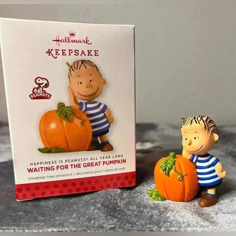 Hallmark NEW “Waiting for the Great Pumpkin” Peanuts All Year Christmas Ornament - Picture 2 of 11
